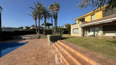 Chalet on Carrer del Llaüt photo 17