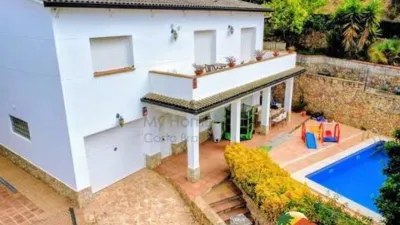 Chalet on Avenida Font de Sant Llorenc No Number photo 37