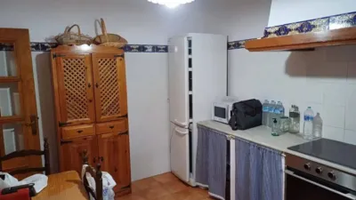 Casa – Albacete, Urbanización Altos de Escucha - Más