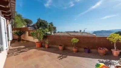 Chalet on Carrer del Riu Muga photo 22