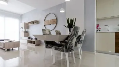 Casa – San Miguel de Salinas, Urbanización Ciudad de las Telecomunicaciones - Más