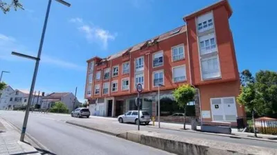 Local comercial en alquiler en Rúa Raxel - Vista 3