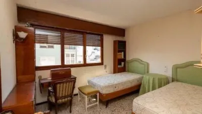 Penthouse in Traditional Centre photo 48