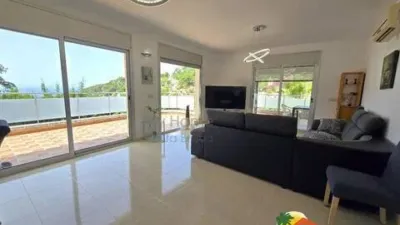 Chalet on Avinguda dels Arbres photo 11