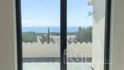 Chalet on Avinguda de Bilbenyes photo 28