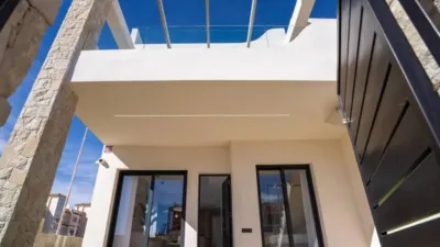 Chalet on Calle Torre photo 2
