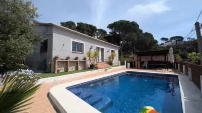 Chalet on Calle Pollancre No Number photo 3