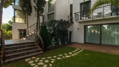 Chalet en Carrer de la Riera photo 8