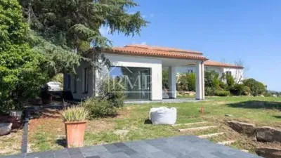 Chalet on Avinguda de Bilbenyes photo 9