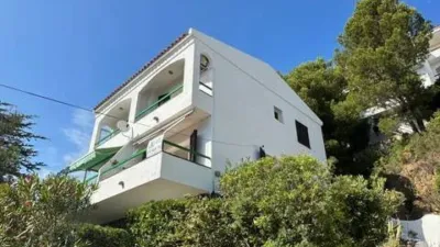 House on Avenida de Jose Diaz Pacheco, 127 photo 3