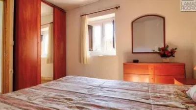 Chalet on Calle Treceno-Requejo, 27 photo 7