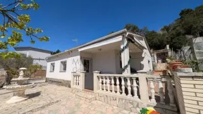 Chalet on Carrer de la Camèlia photo 24