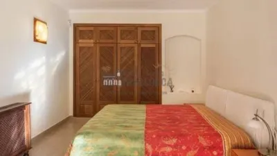 Chalet en Carrer de Santiago Rossinyol photo 10