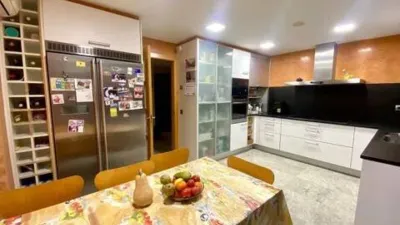 Chalet on Carrer de Pere Puig i Llensa photo 8