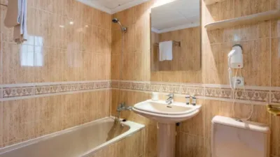 Chalet on N-A Street, -1 photo 14