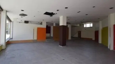 Local comercial en alquiler en Rúa Raxel - Vista 5