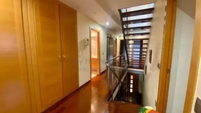 Chalet on Carrer de Pere Puig i Llensa photo 12