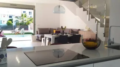 Casa – Orihuela, PAU 8, Villa Martín - Més