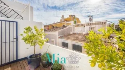 Townhouse in Casco Antiguo-Santa Cruz photo 3