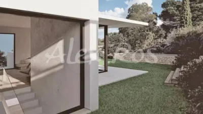 Chalet in Fenals photo 3