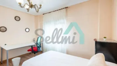 Piso en alquiler en El Carbayedo-El Quirinal, El Carbayedo-El Quirinal (Avilés) de 1.050 €<span>/mes</span>