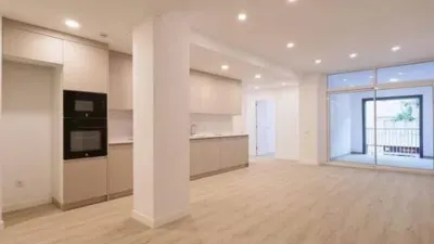 Apartment in Centre photo 2