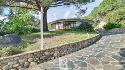 Chalet in Sant Pol de Mar photo 4