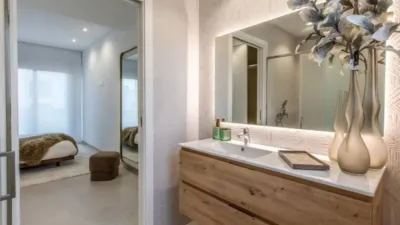 Penthouse on N-A Street, -1 photo 10