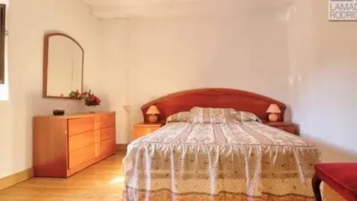 Chalet on Calle Treceno-Requejo, 27 photo 6
