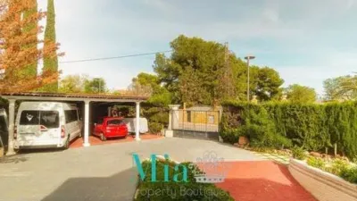 Chalet on Calle Río Guadalquivir photo 40