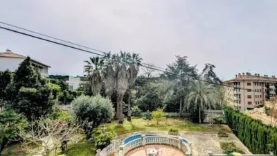 Chalet on Carrer de Berga photo 4