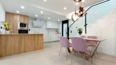 Chalet on N-A Street, -1 photo 8