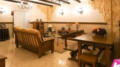 Chalet in University Area photo 41