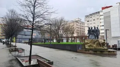 Local comercial en venta en Calle de Barcelona, cerca de Ronda de Outeiro - Vista 2