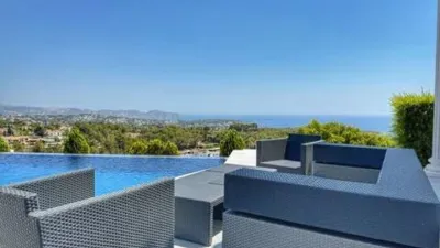 Chalet in La Fustera photo 53