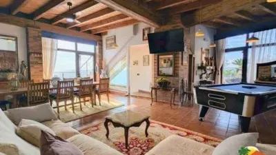 Chalet on Calle Franca No Number photo 6