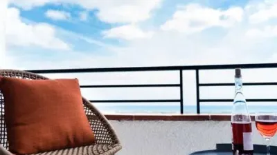 Apartment - View 5