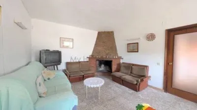 Chalet on Carrer del Galzeran photo 17