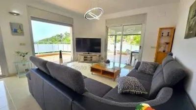 Chalet on Avinguda dels Arbres photo 6