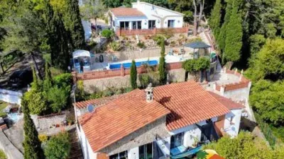 Chalet on Carrer de Osona photo 39