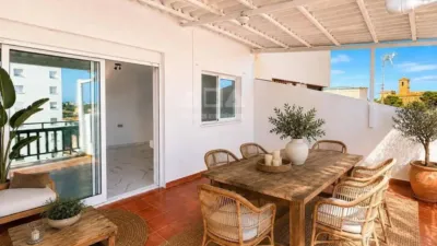 Penthouse in El Puig de Santa Maria photo 5