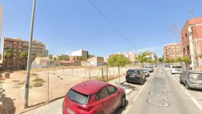Terreno en venta en Calle de los Reyes Católicos - Vista 2