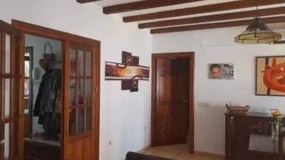 Apartment on Calle Juan José Moreno Mira photo 5