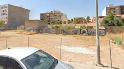Terreno en venta en Calle de los Reyes Católicos - Vista 3
