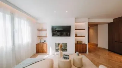 Apartment in Plaça dels Patins photo 9