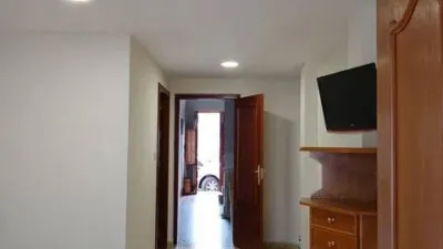 Casa adosada en venta en Calle de la Paz - Vista 3