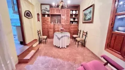 Chalet in Villanueva de La Reina photo 9