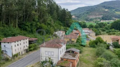 House in Salas, Samartín - Más
