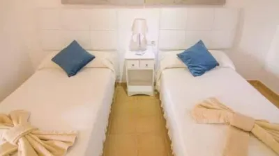 Chalet en venta en Calle Sabina, La Oliva de 355.000 €