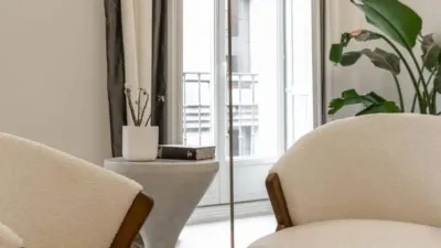 Apartment in Palacio photo 8
